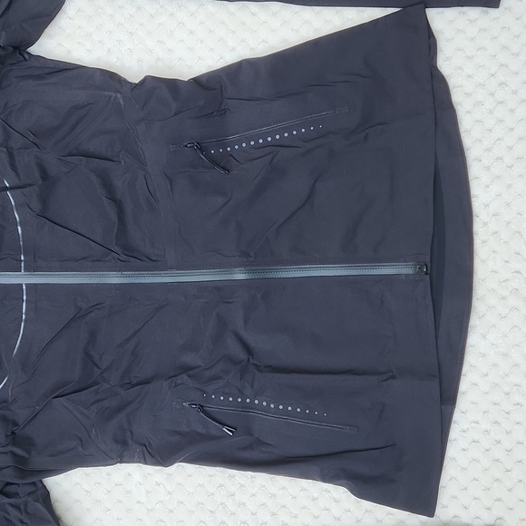 Nwt Lululemon Fast & Free Windbreaker - Picture 3 of 13